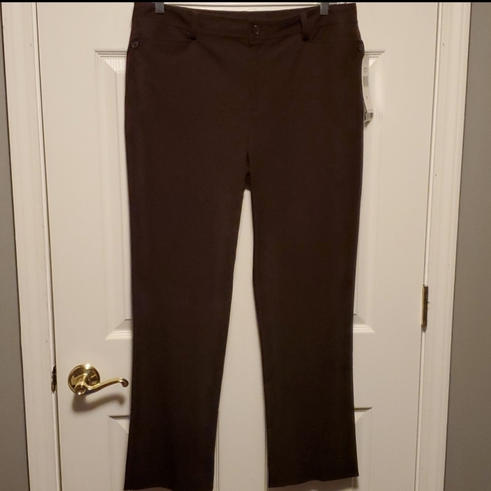 NWT. Lauren Ralph Lauren Stretch Cotton Pants sz 12 drk brown Perfect for Fall